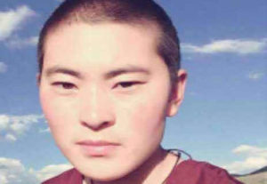 喇荣五明佛学院尼姑慈仁卓玛