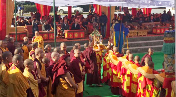 印度北部北阿坎德邦敏珠林寺为嘉日•洛迪坚参仁波切举行遗体火化仪式 照片/载自网络