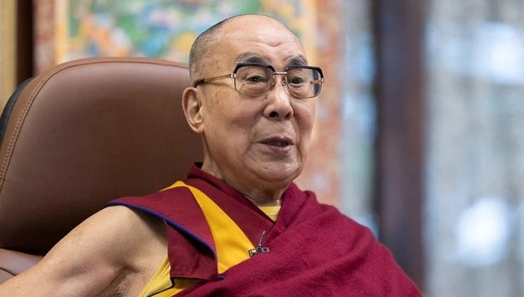 达赖喇嘛尊者致函祝贺乔·拜登当选美国总统 照片/OHHDL